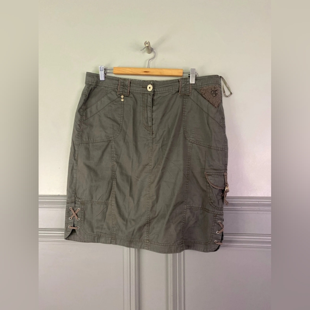 Cargo skirt